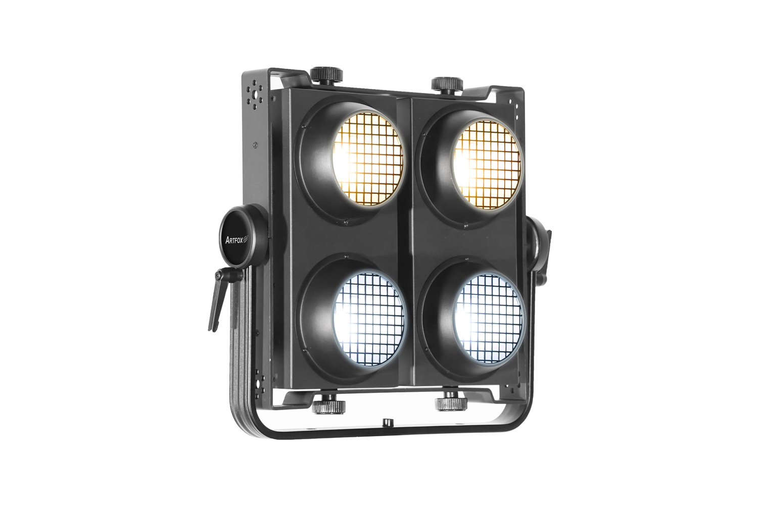 Studio Lighting:4x200w 2200-8500k white or  4x200w RGBW